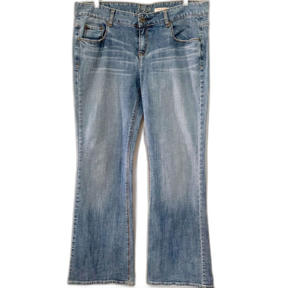 CHIP AND PEPPER Laguna Beach Flare Jeans Sz 15 - Picture 2 of 8
